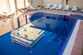 Arno Guest House